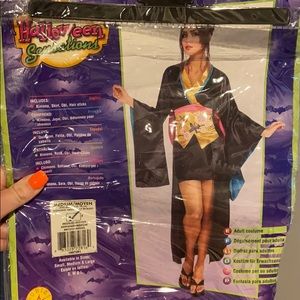 🎃  Halloween costume